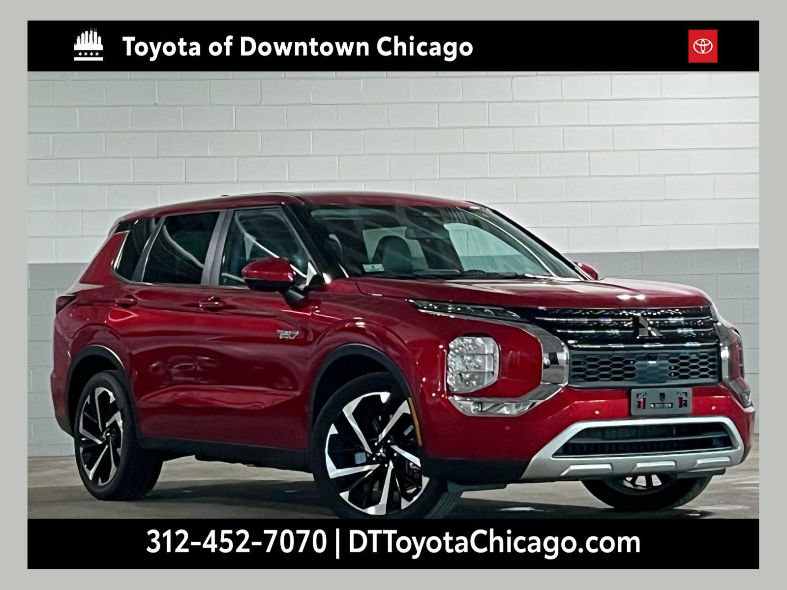 Used 2024 Mitsubishi Outlander SE AWD/4WD image 1