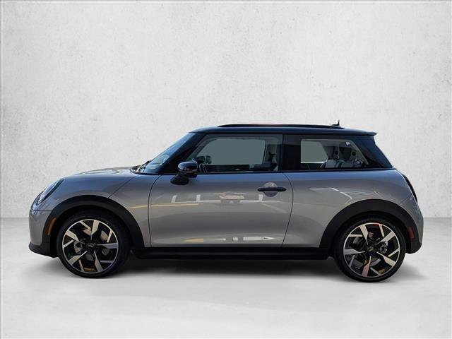 Certified 2025 MINI Cooper S image 9