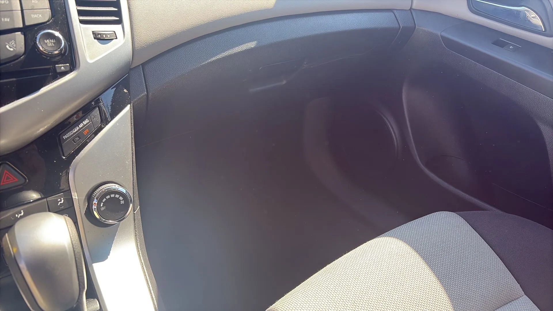 Used 2014 Chevrolet Cruze LS image 22