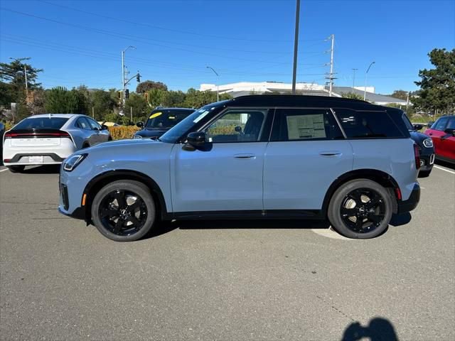 New 2026 MINI Cooper Countryman SE image 2