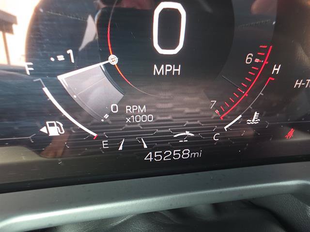 Used 2024 GMC Acadia Elevation FWD image 19