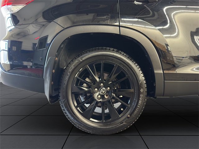 Used 2019 Toyota Highlander SE image 24