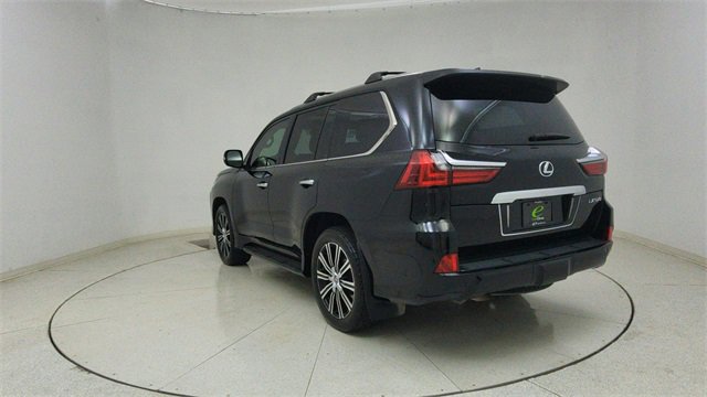 Used 2021 Lexus LX 570 4WD w/ 3rd Row & Luxury Pkg image 72