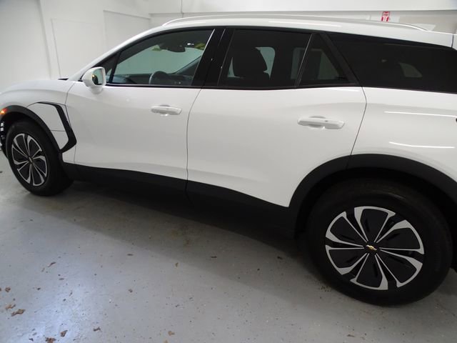 Used 2024 Chevrolet Blazer EV LT image 17