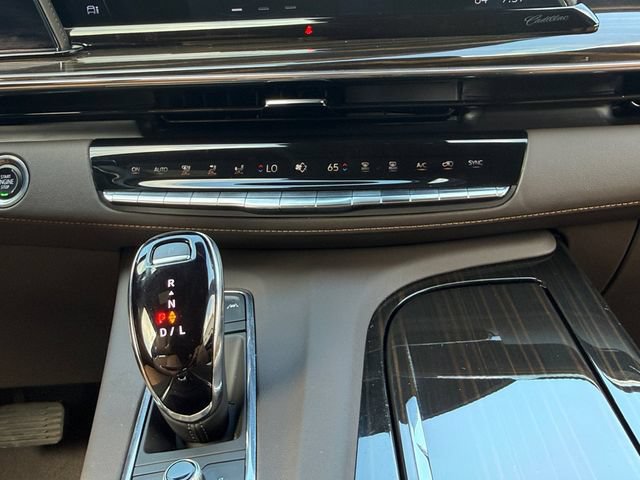 Used 2023 Cadillac Escalade Sport w/ Touring Package AWD/4WD image 4