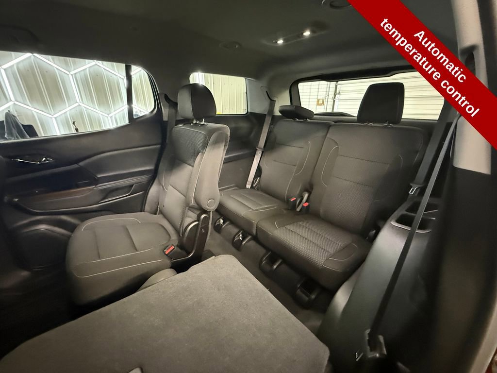 Used 2023 GMC Acadia SLE w/ Driver Convenience Package image 35