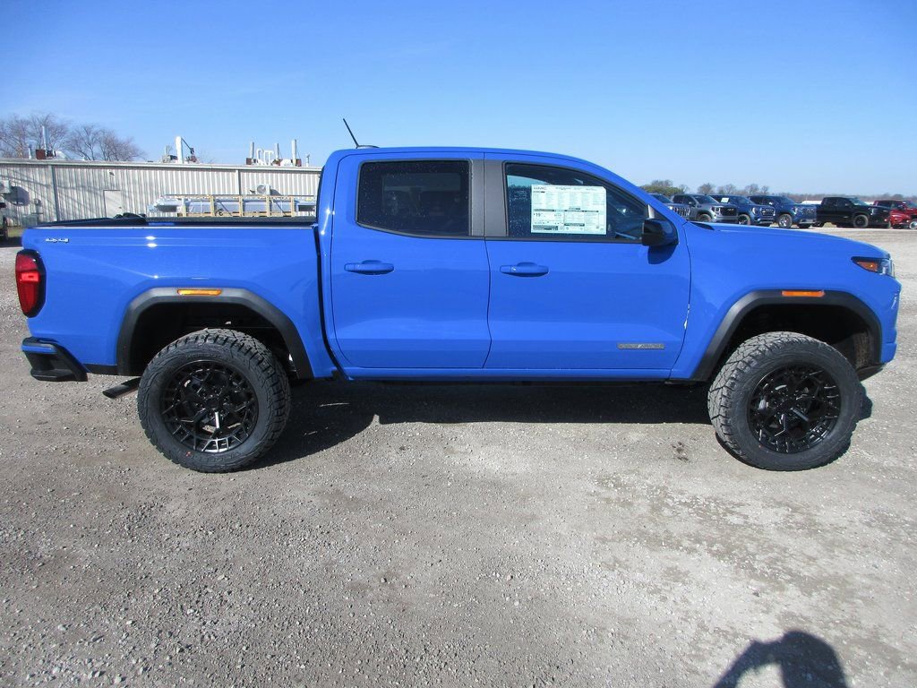 New 2026 GMC Canyon Elevation w/ Convenience Package image 3