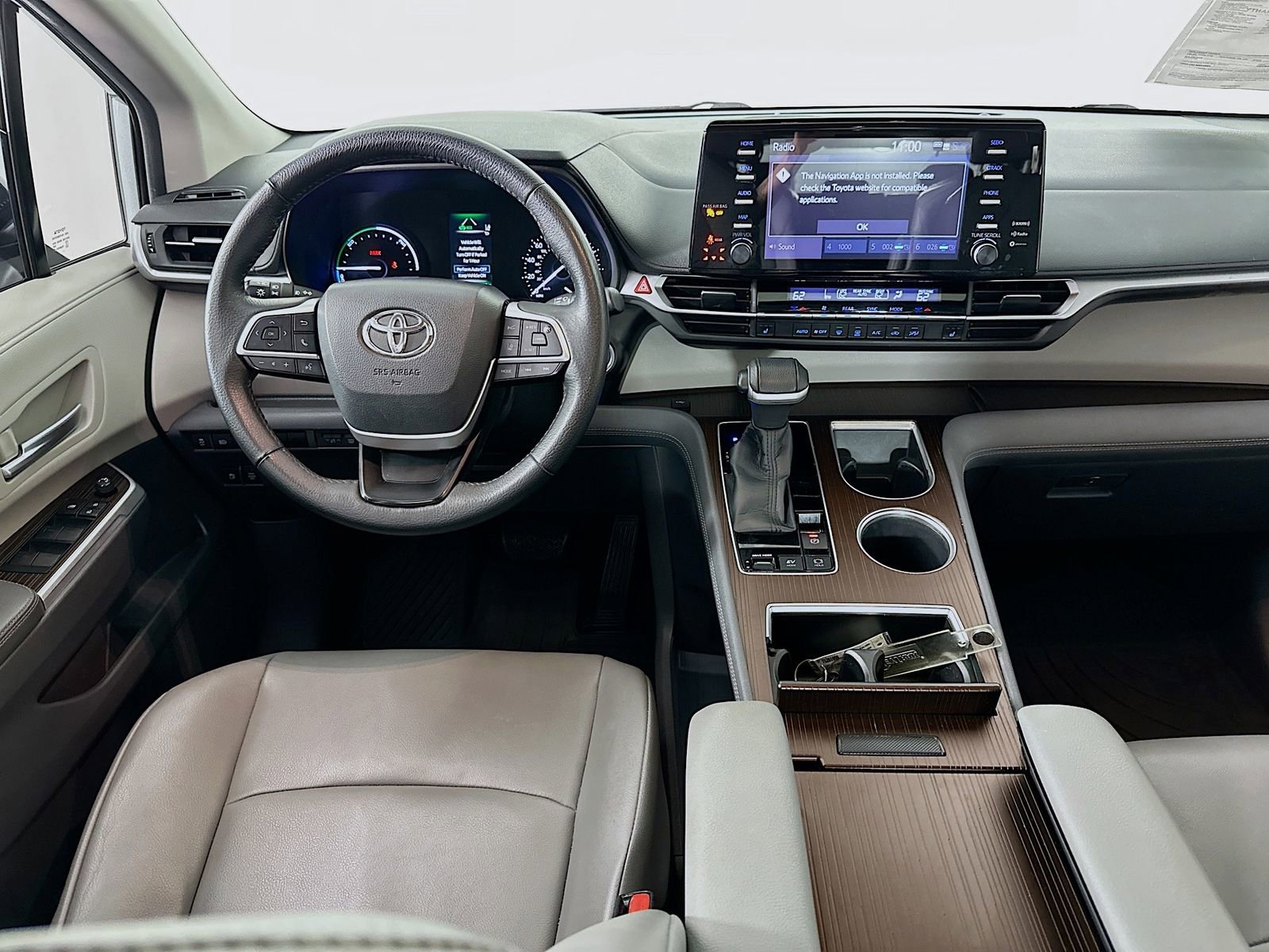 Certified 2021 Toyota Sienna XLE AWD/4WD image 23