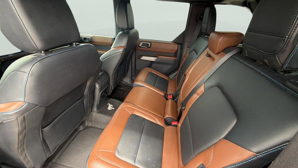 Used 2022 Ford Bronco Outer Banks image 23