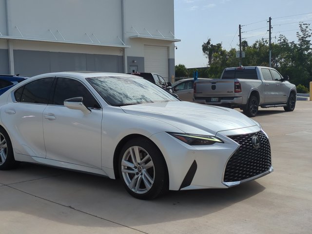 Used 2023 Lexus IS 300 w/ Comfort Package RWD image 3