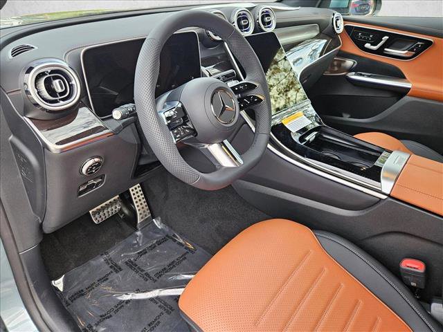 New 2026 Mercedes-Benz GLC 300 image 3