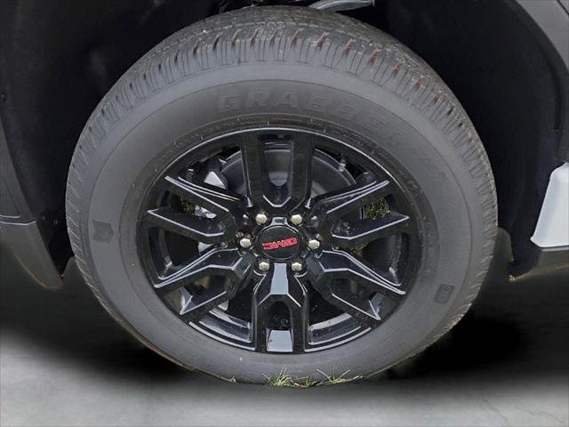 Used 2026 GMC Sierra 1500 Elevation w/ LPO, Elevation Black Package image 14