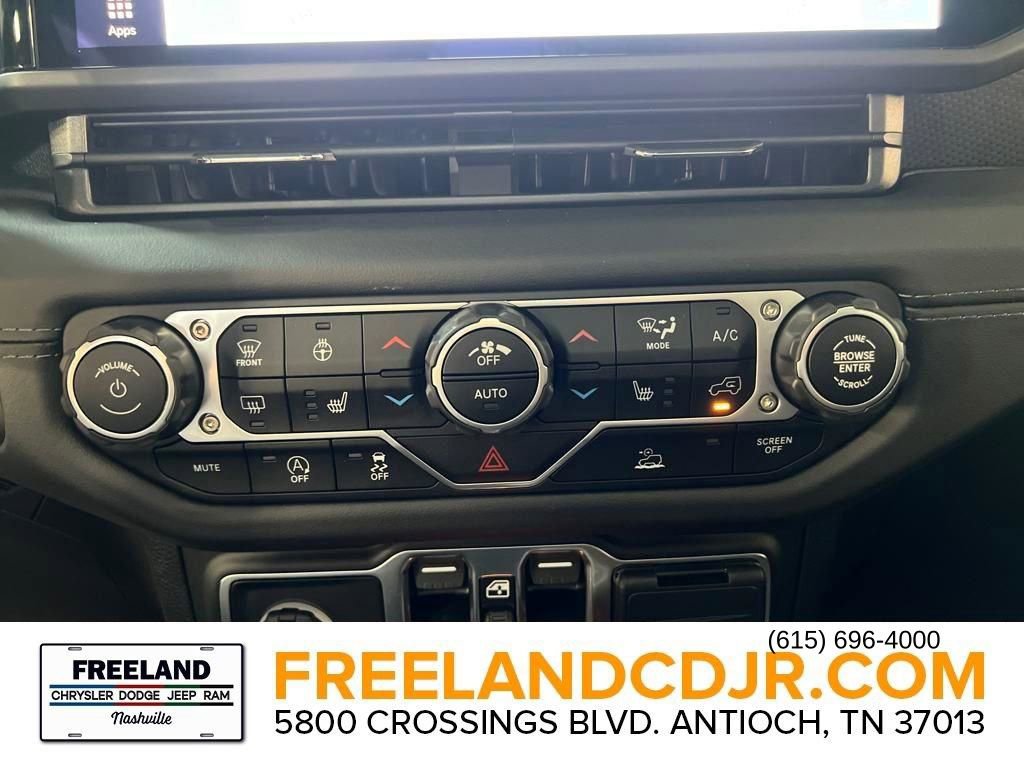 New 2025 Jeep Gladiator Rubicon w/ Convenience Group image 25