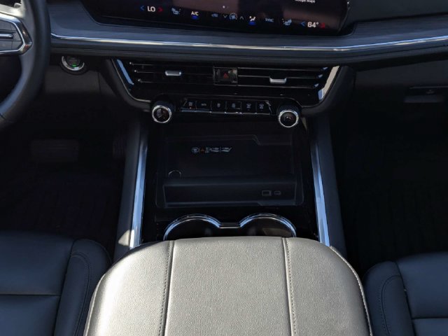 Used 2025 Chevrolet Tahoe LT AWD/4WD image 19