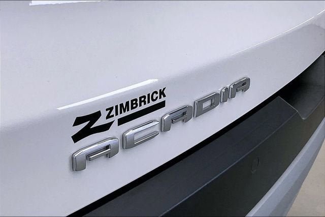 Used 2023 GMC Acadia SLE w/ Driver Convenience Package image 9