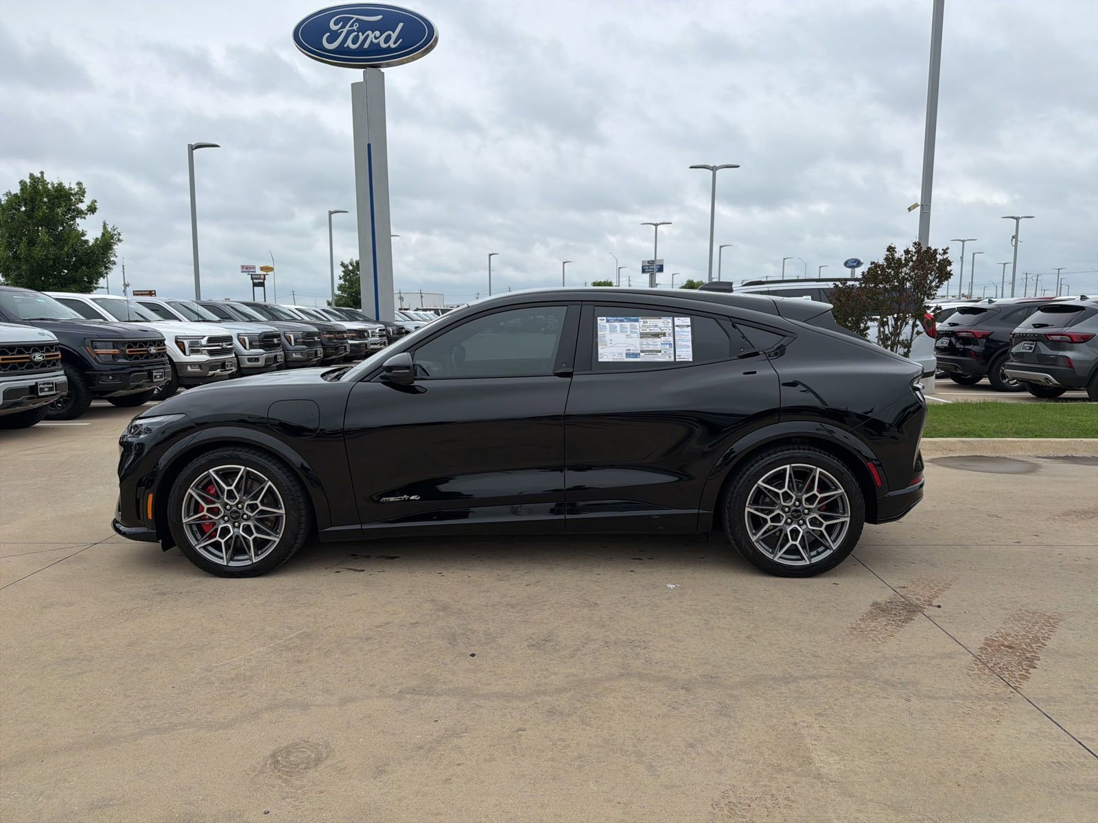 New 2026 Ford Mustang Mach-E GT AWD/4WD video 2