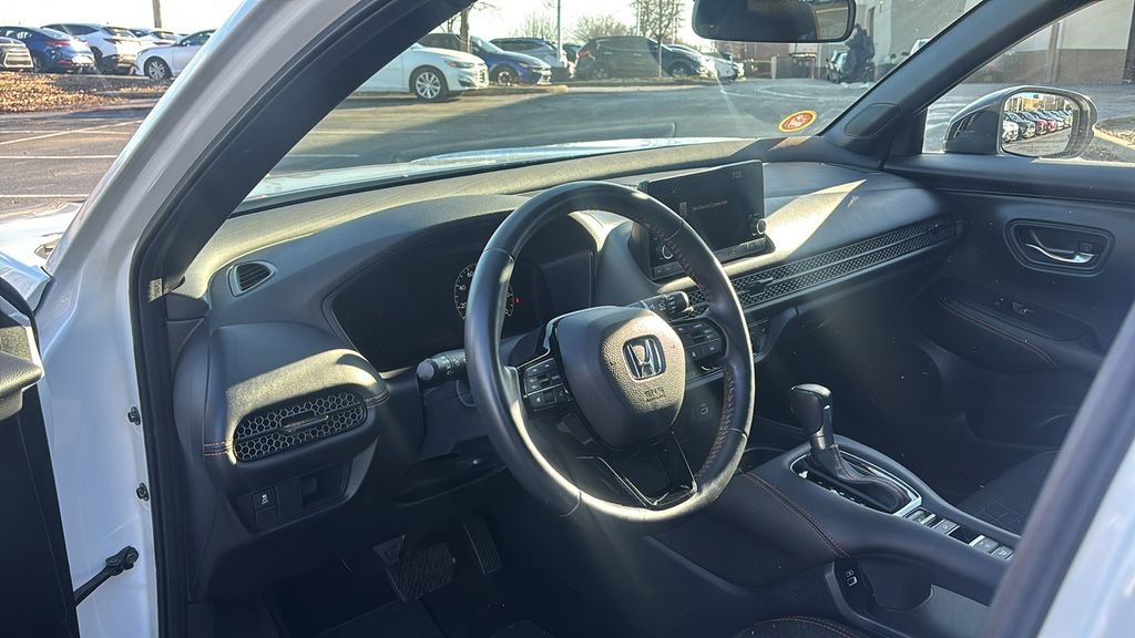 Used 2023 Honda HR-V Sport image 23