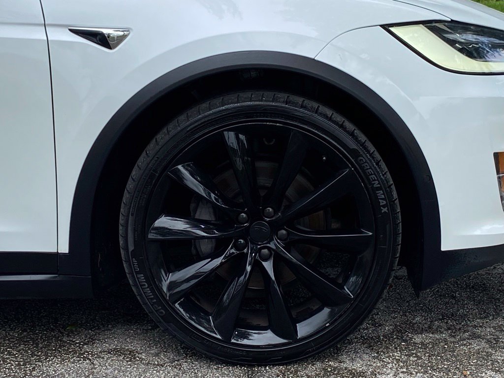 Used 2020 Tesla Model X Long Range AWD/4WD image 13
