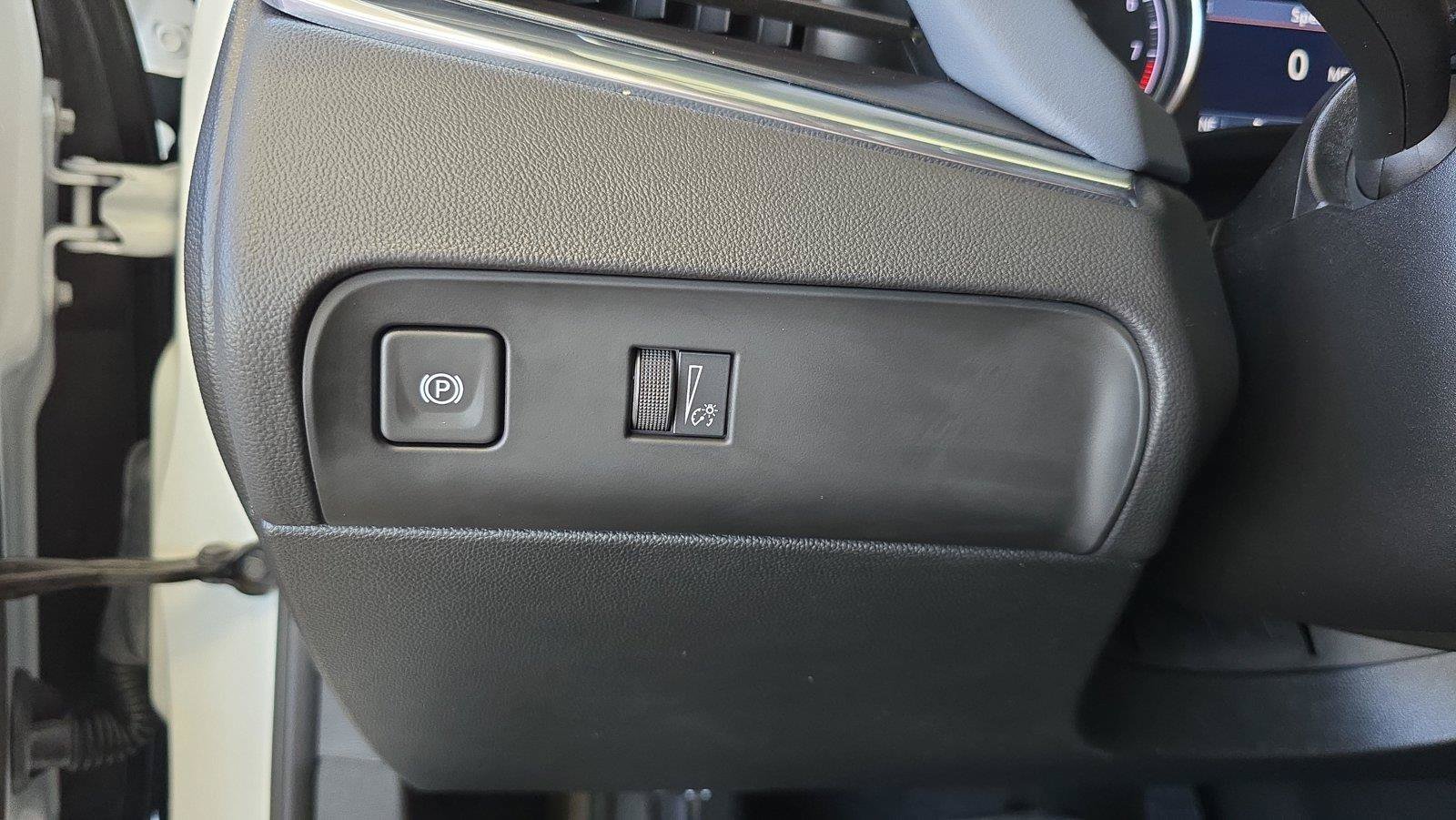 Used 2024 Buick Enclave Essence FWD image 26