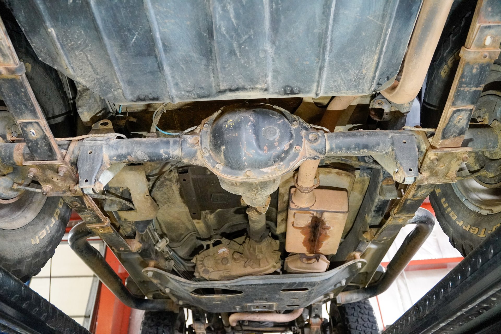 Used 1992 Jeep Wrangler 4WD image 21