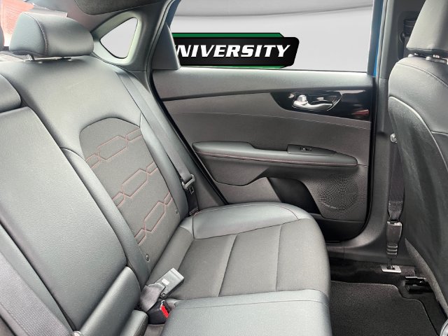 Used 2023 Kia Forte GT FWD image 33