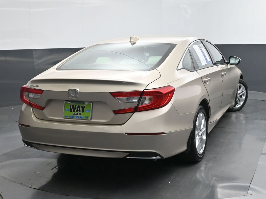 Used 2018 Honda Accord LX image 5