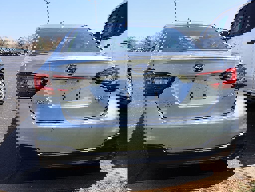 Used 2023 Subaru Legacy Limited image 16