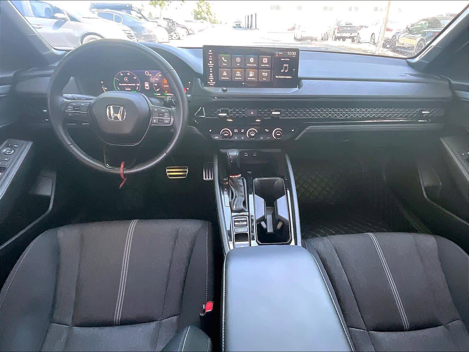 Used 2025 Honda Accord Sport image 15