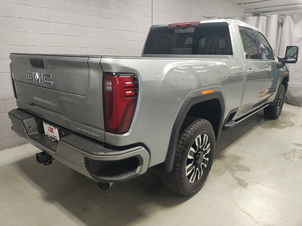 New 2026 GMC Sierra 2500 Denali Ultimate w/ Max Trailering Package AWD/4WD image 2
