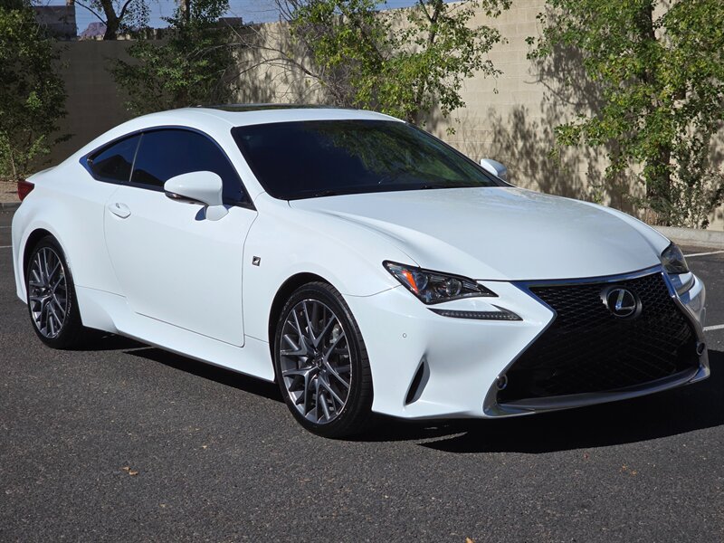 Used 2016 Lexus RC 200t RWD image 2