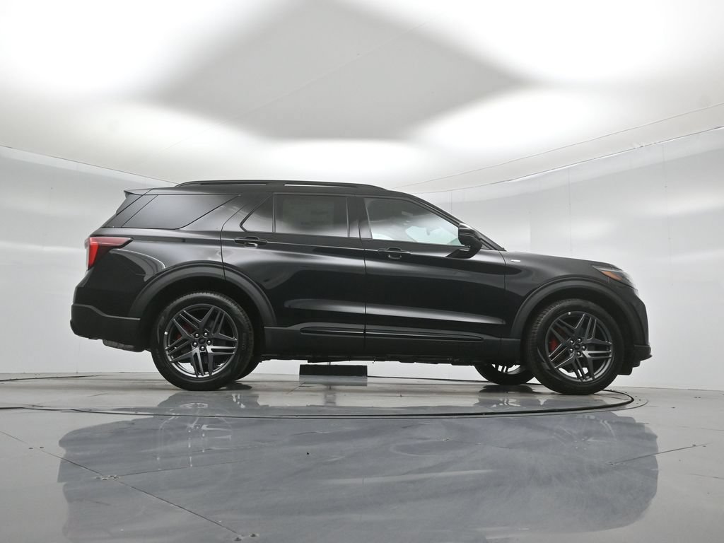 New 2026 Ford Explorer ST-Line w/ ST-Line Street Pack AWD/4WD image 47