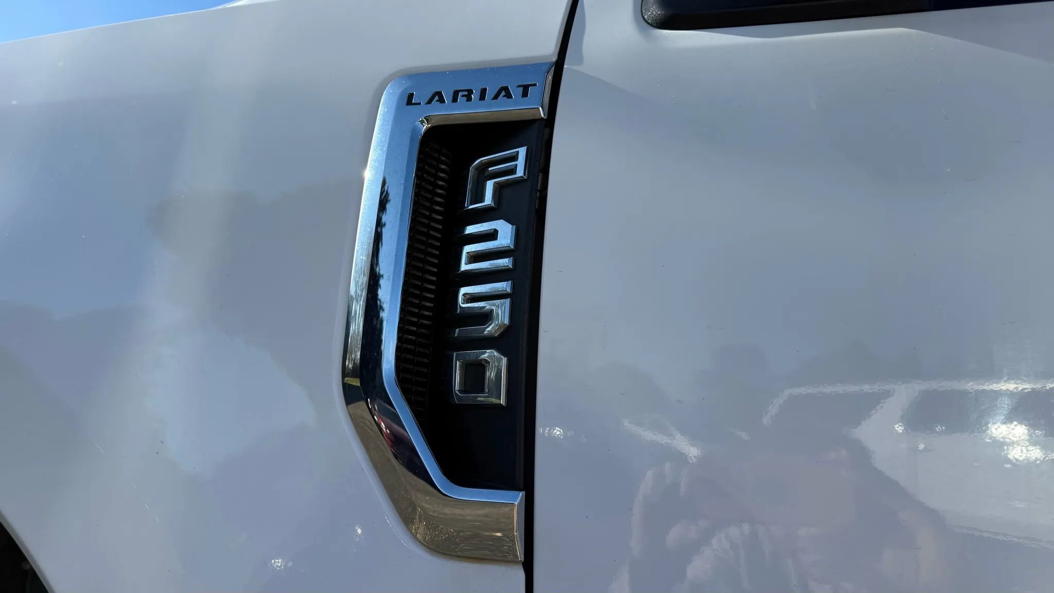 Used 2021 Ford F250 Lariat image 13