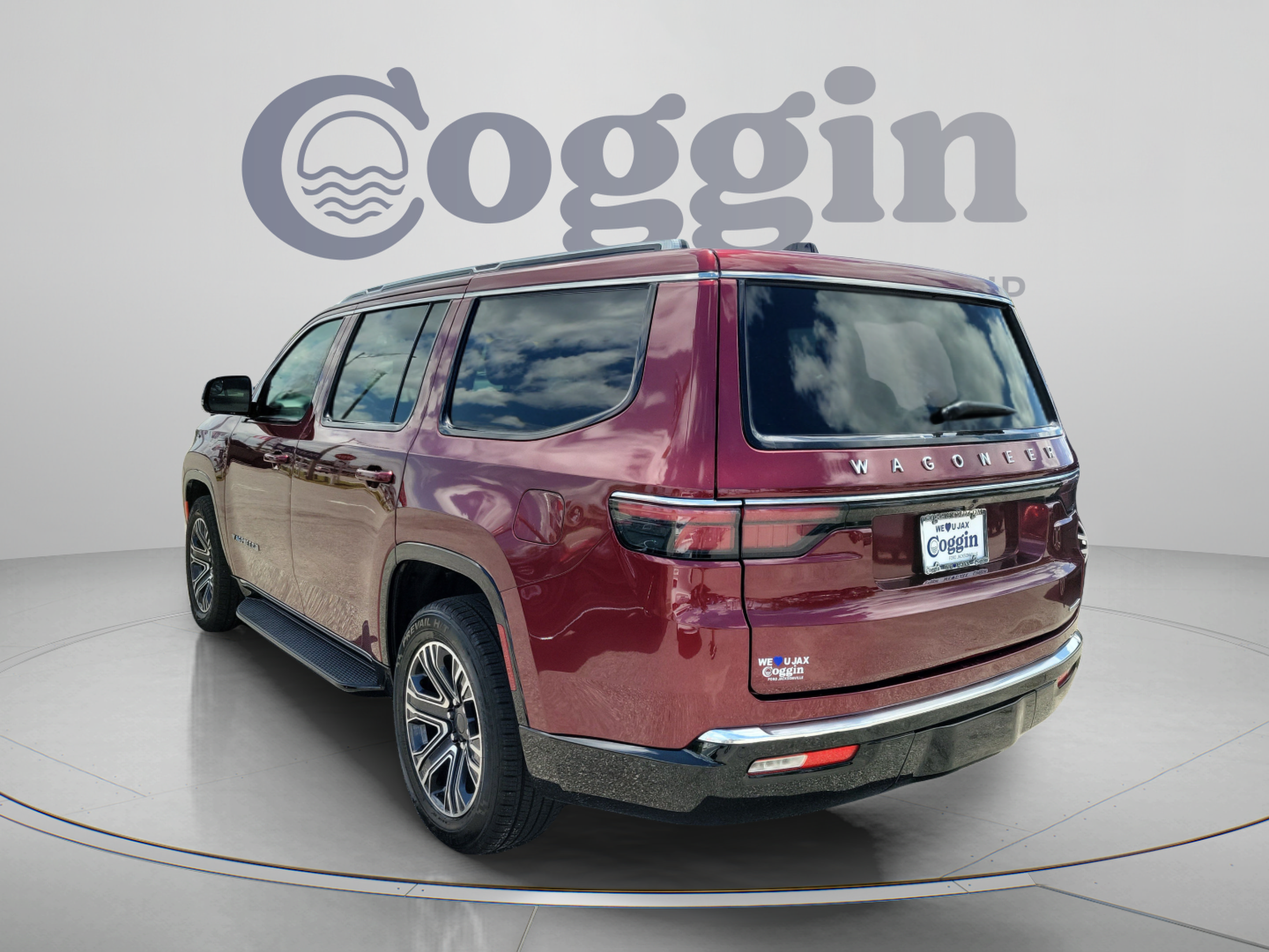 Used 2024 Jeep Wagoneer Series II w/ Flexible Seating Group RWD video 2
