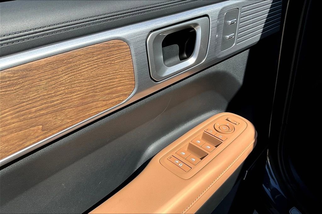 Used 2026 Hyundai Santa Fe Calligraphy image 27