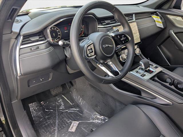 New 2026 Jaguar F-PACE R-Dynamic S image 3