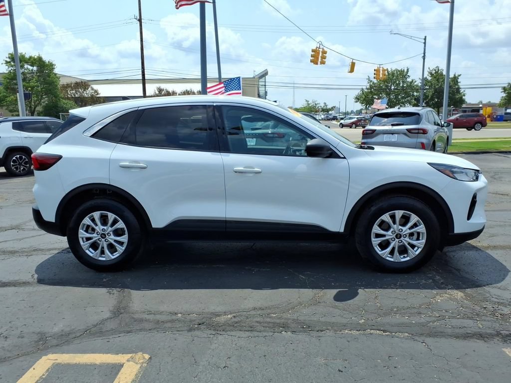 Used 2023 Ford Escape Active AWD/4WD image 8