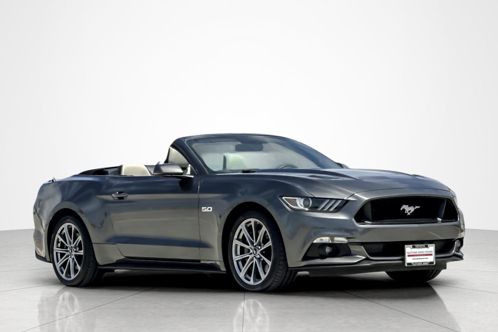 Used 2017 Ford Mustang GT Premium w/ Equipment Group 401A RWD image 7
