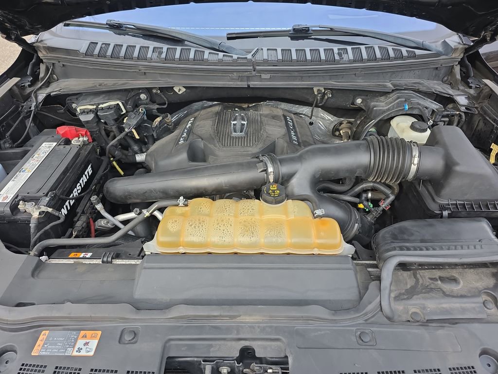 Used 2019 Lincoln Navigator L Reserve image 35