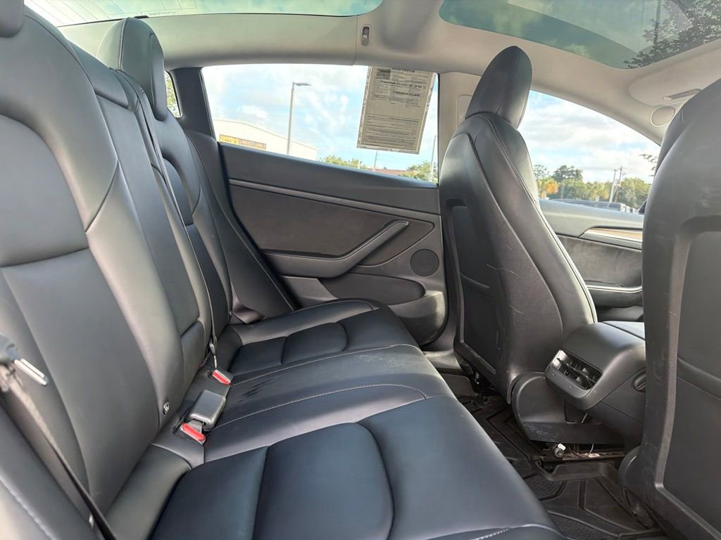 Used 2021 Tesla Model 3 Standard Range Plus RWD image 15