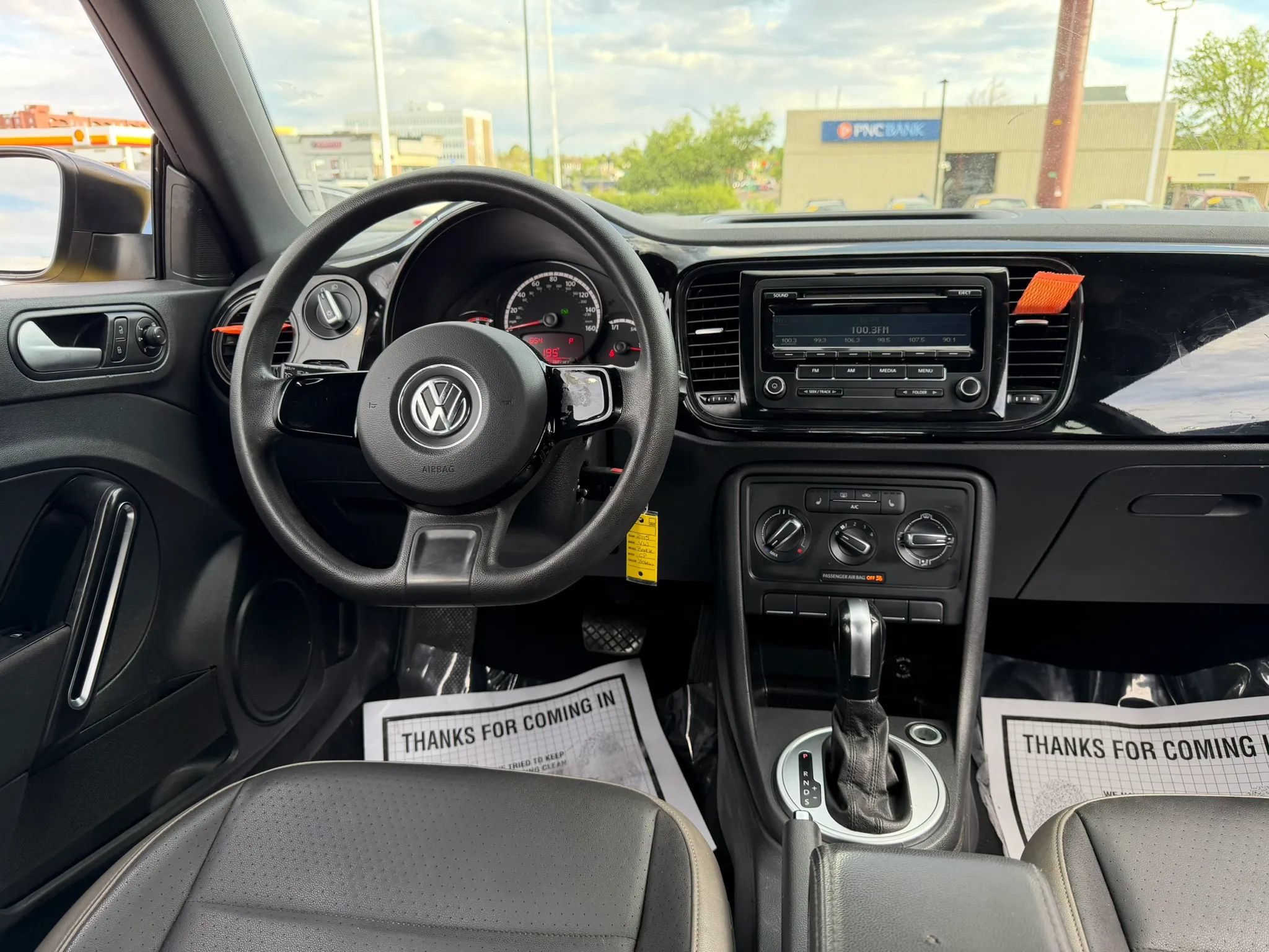 Used 2015 Volkswagen Beetle 1.8T FWD image 25