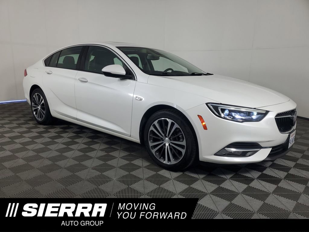Used 2018 Buick Regal Essence w/ Driver Confidence Package #1