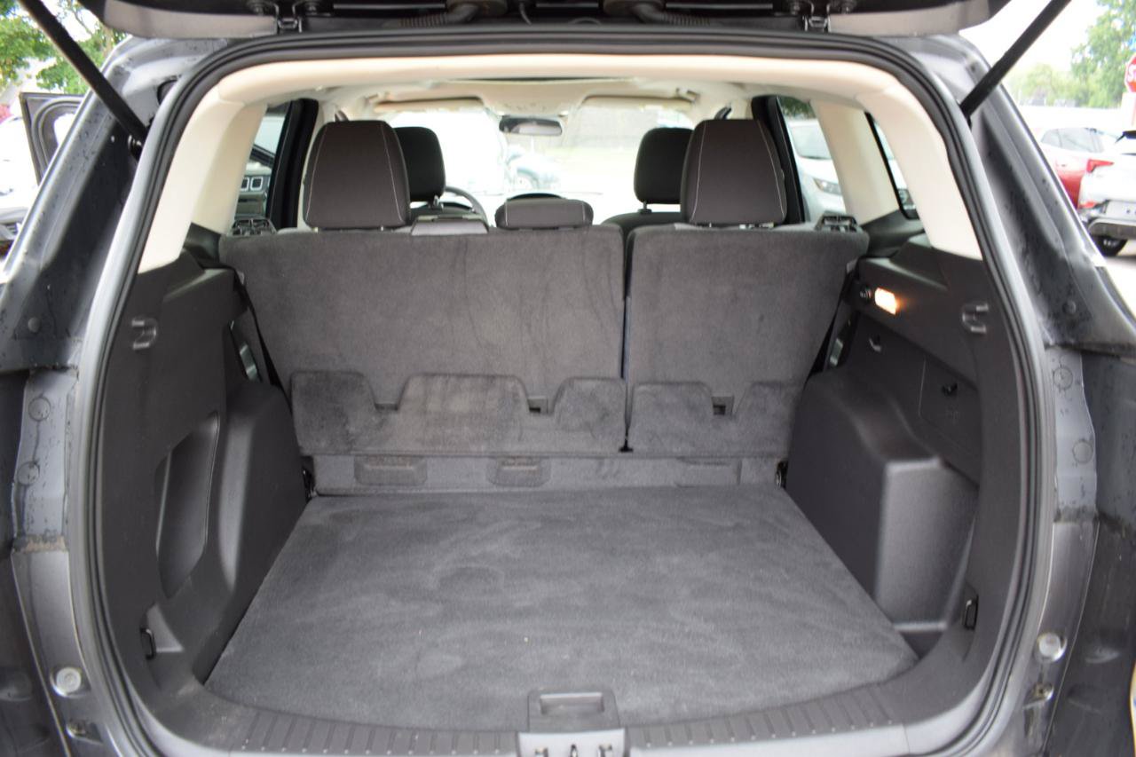 Used 2018 Ford Escape SE FWD image 31
