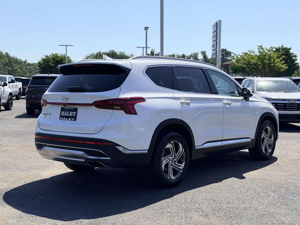 Used 2022 Hyundai Santa Fe SEL FWD image 2
