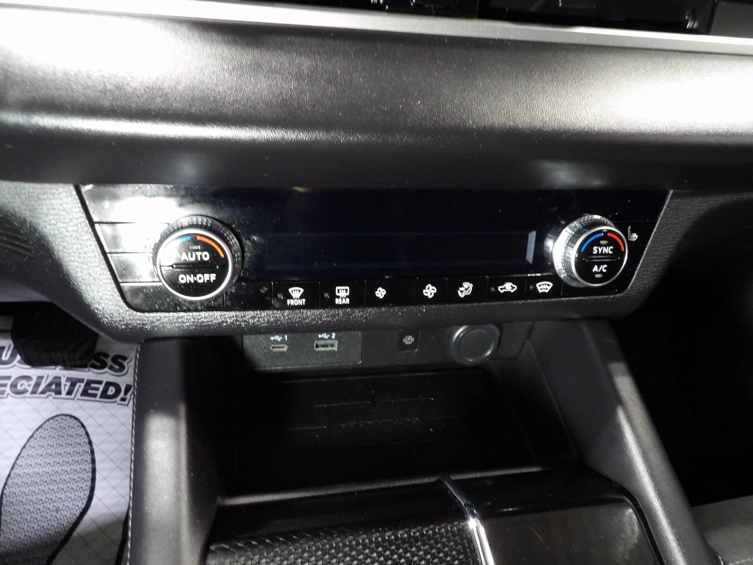 Used 2024 Mitsubishi Outlander SE Black Edition AWD/4WD image 20