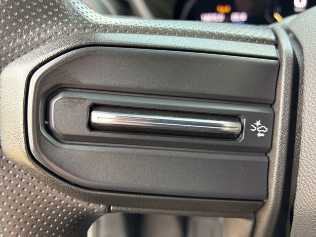 Used 2024 Chevrolet Colorado W/T image 24