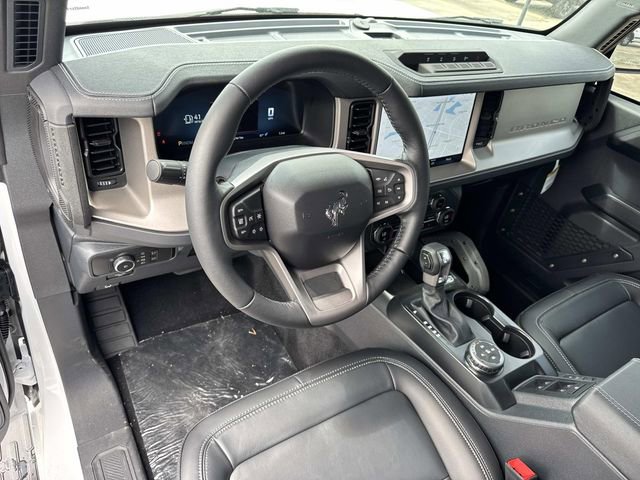 New 2025 Ford Bronco Outer Banks w/ Sasquatch Package image 21