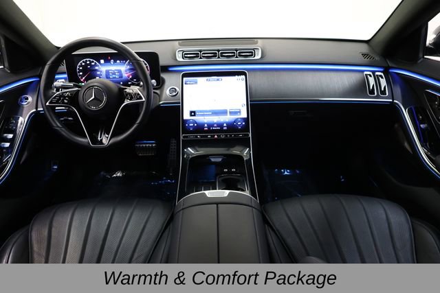 Used 2022 Mercedes-Benz S 580 4MATIC Sedan w/ AMG Line Package image 12