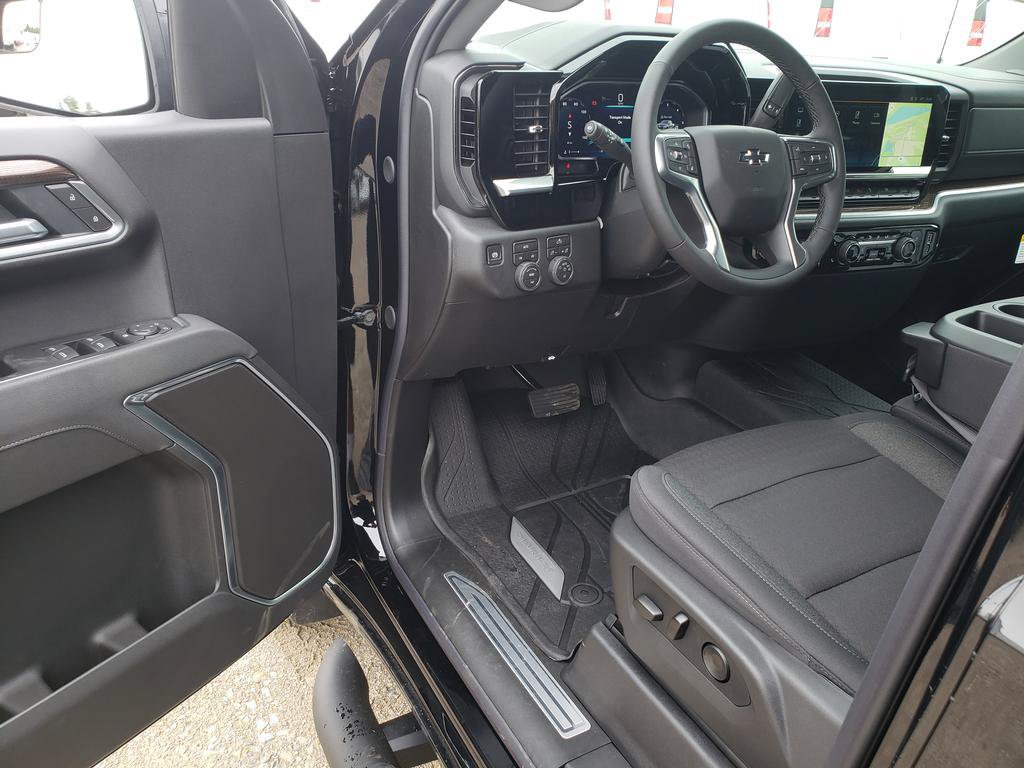 New 2026 Chevrolet Silverado 1500 RST w/ RST Select Package AWD/4WD image 14