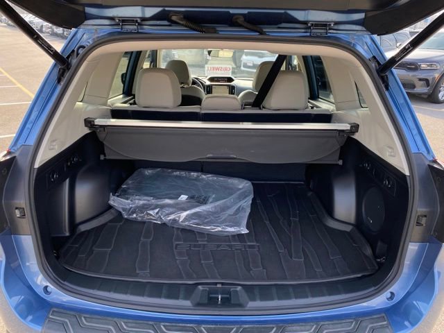 Used 2021 Subaru Forester Limited w/ Popular Package #3 image 9