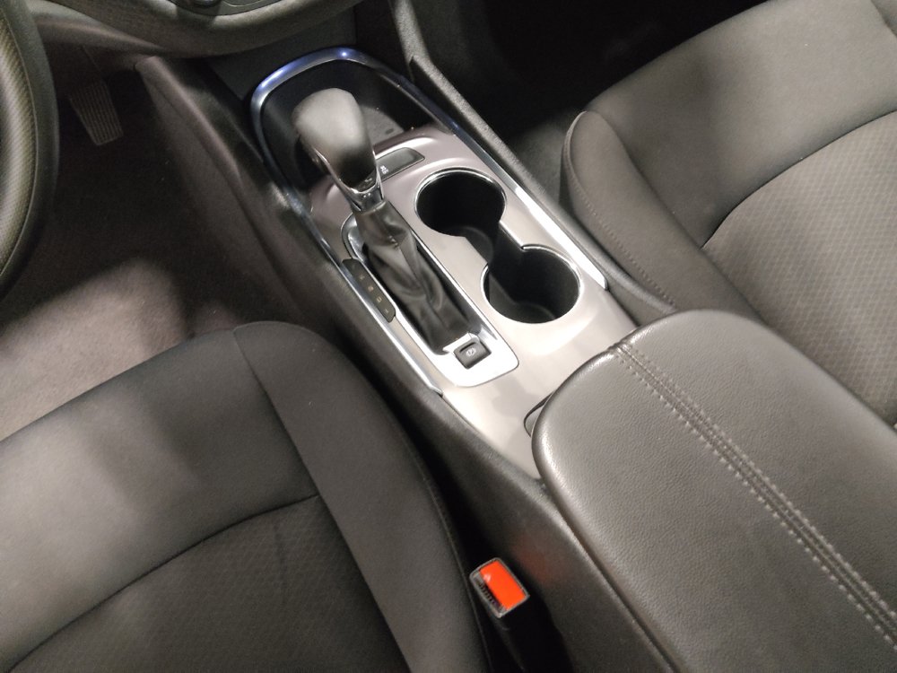 Used 2022 Chevrolet Malibu LT FWD image 26